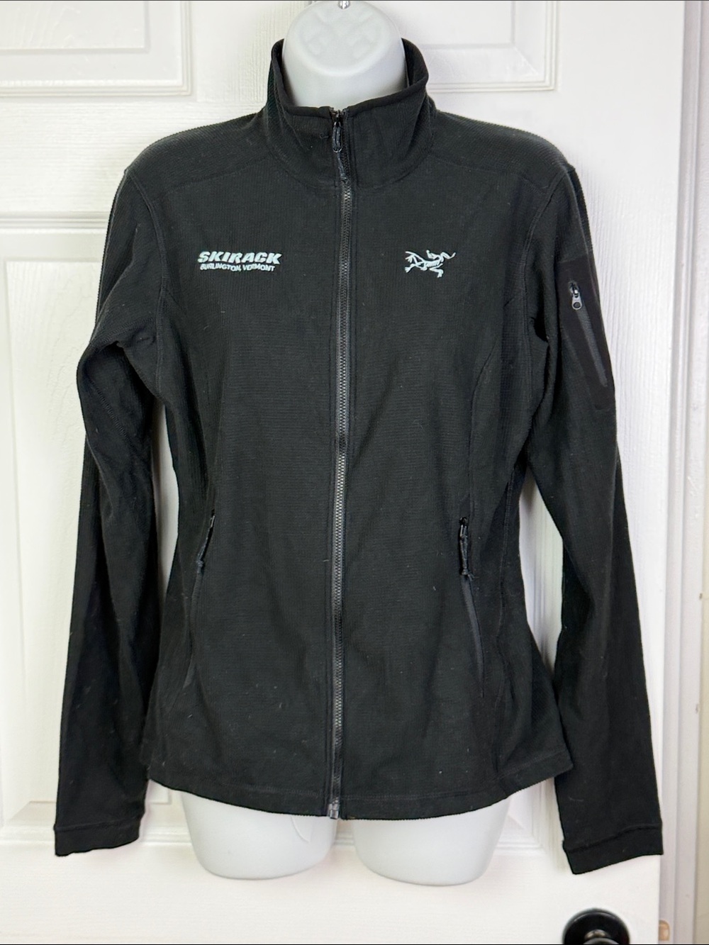 Arc’teryx womens soft shell full zip jacket black size medium